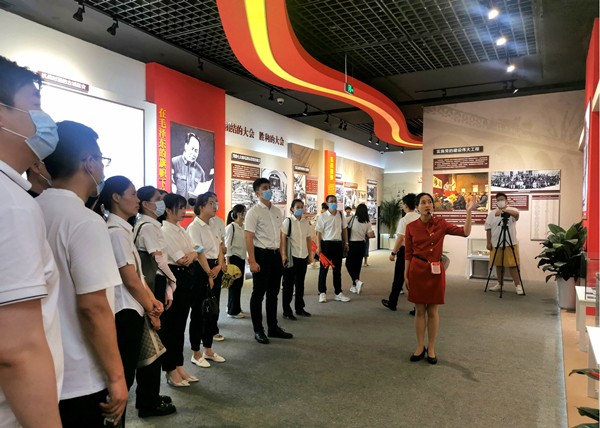 陕西yh818银河集团组织党员干部旅行陕西省庆祝中国共产党建设100周年主题展图片2_副本.jpg