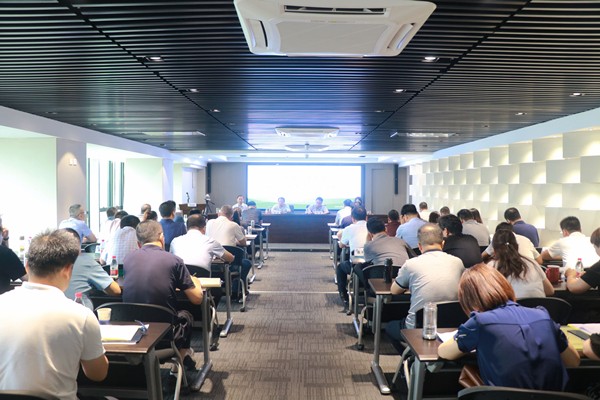 集团运营剖析会 _副本.jpg