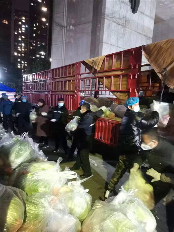 陕西yh818银河集团：响彻在战“疫”前线的入党誓词 配图2.jpg