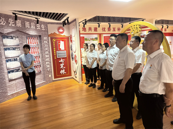 运动现场照片2.jpg