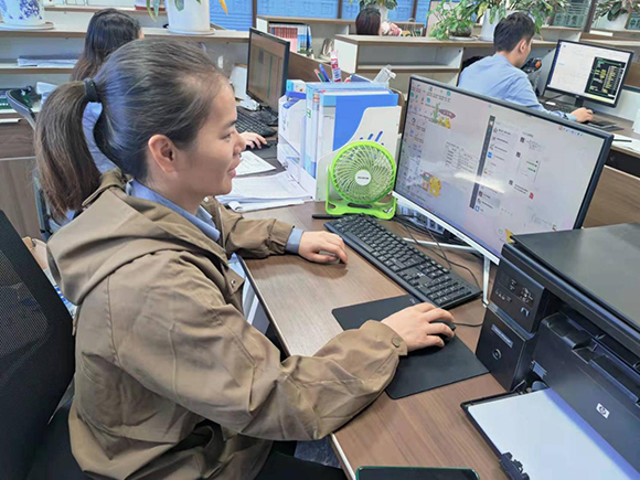 2021120715092334 2021120715092334